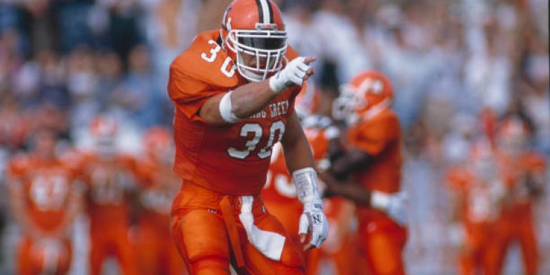 How to Become a Dominant Outside Linebacker